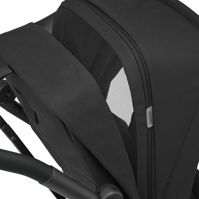 Maxi Cosi Leona 2 - Essential Black